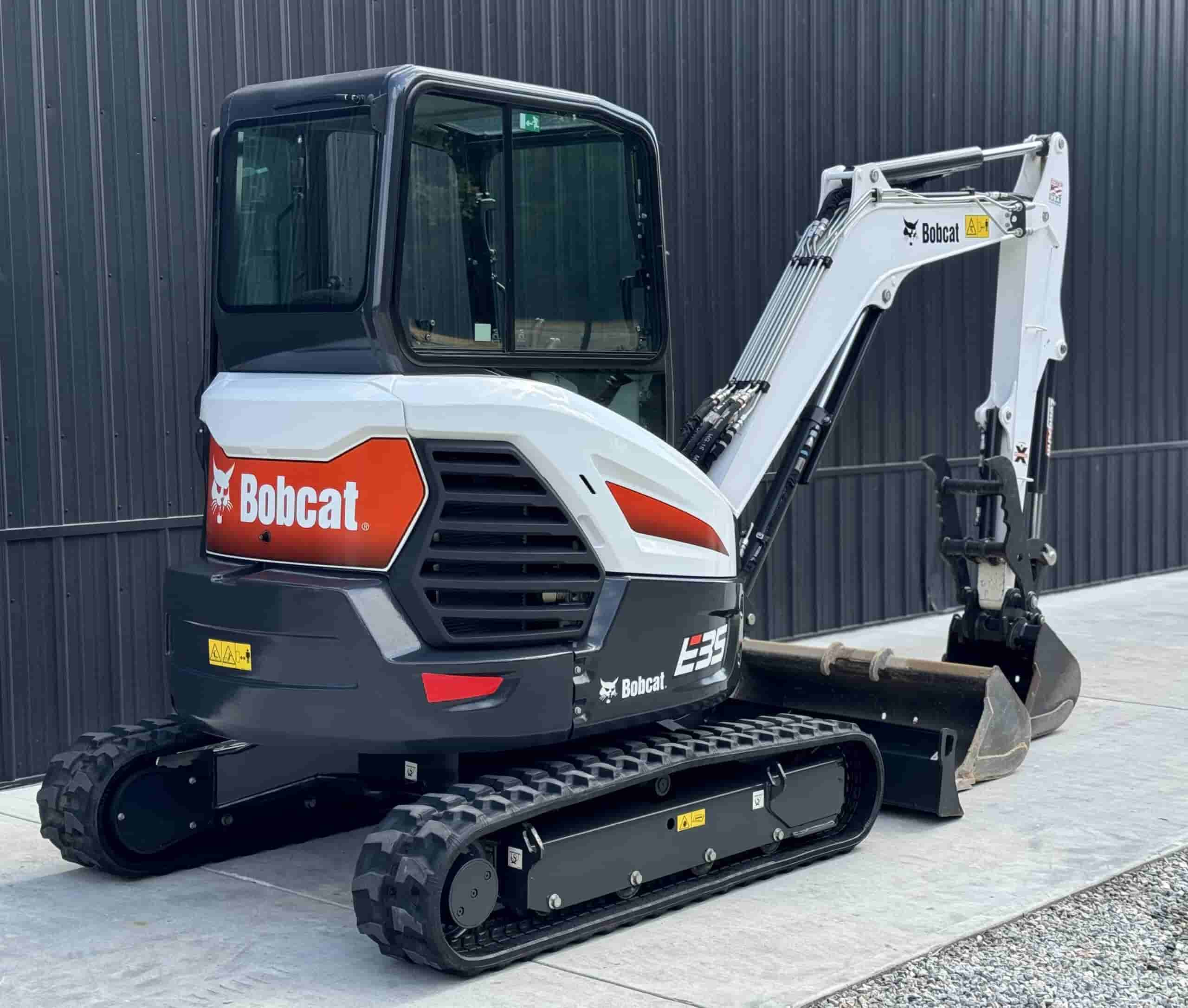 2020 BOBCAT E35i LIKE NEW
